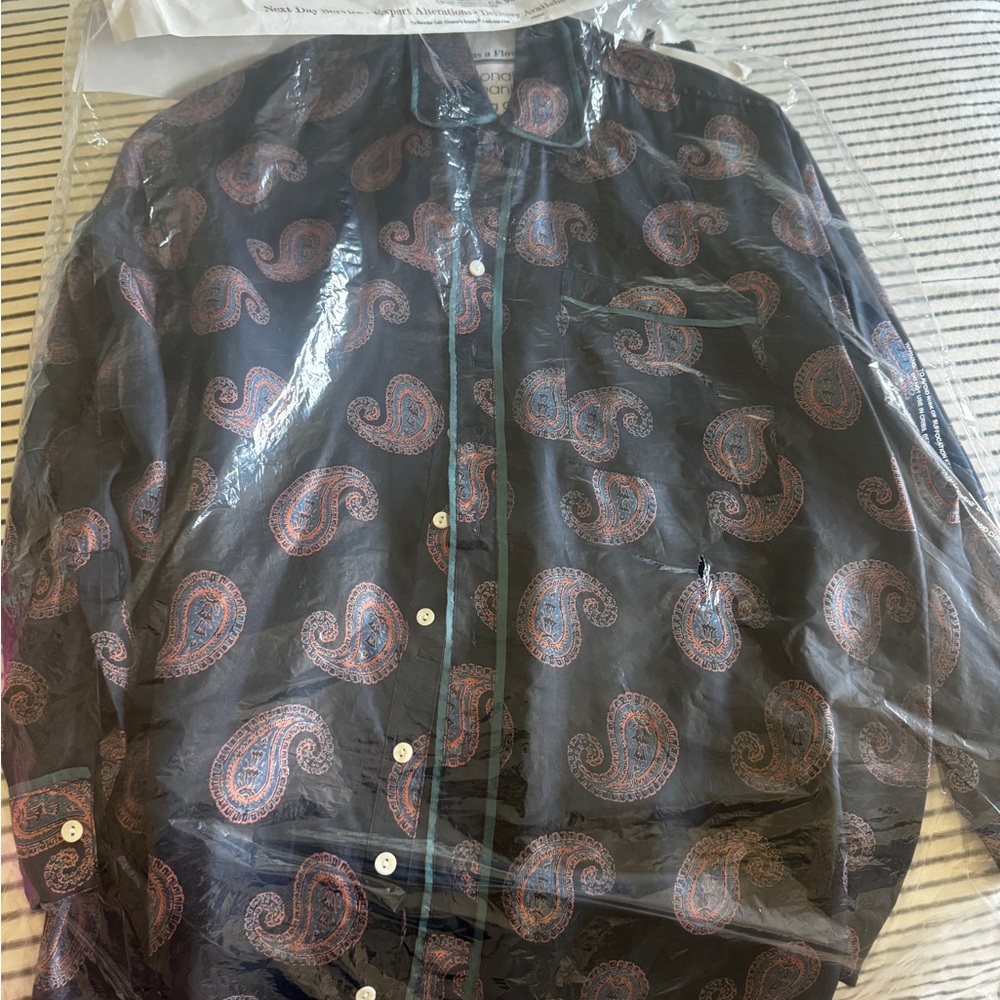 Hannah Black Paisley Blouse & Shorts Set (both blue pattern NOT orange shirt)